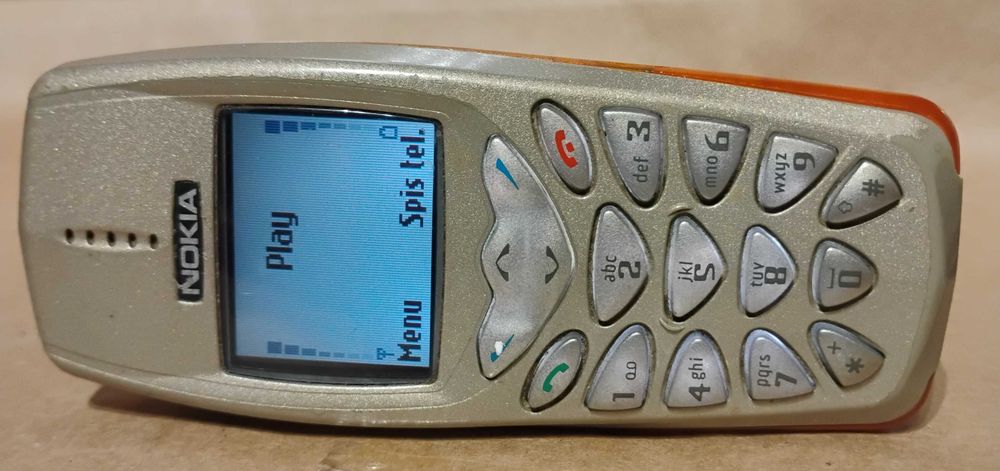 NOKIA 3510 i RH-9 + ładowarka bez simlock nowa bateria