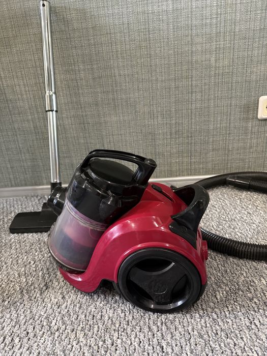 Продам пилесос grunhelm