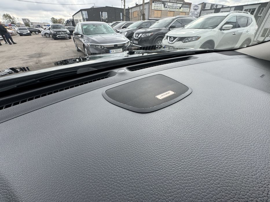 Продам Nissan Rogue SL