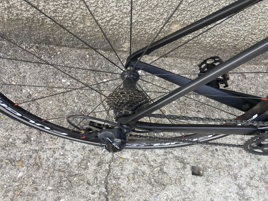 Bicicleta de carbono