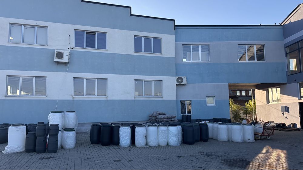 Торгівельно-офісний комлекс комерційні приміщення магазин склад