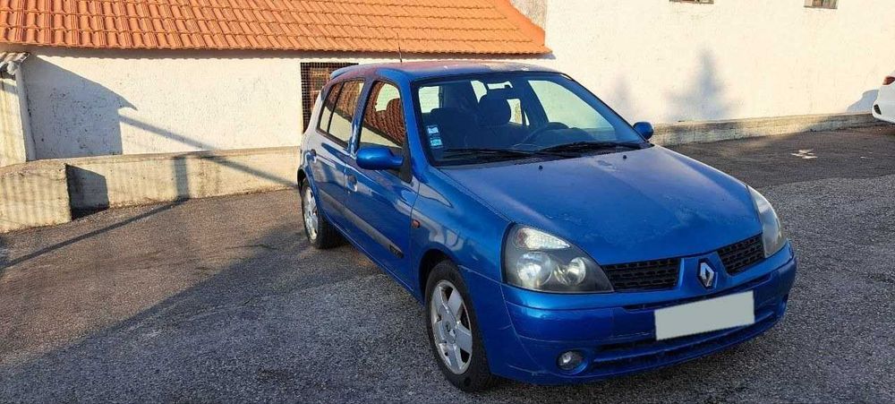 Renault Clio 1.2 16V – 2001 – 5 portas – Gasolina