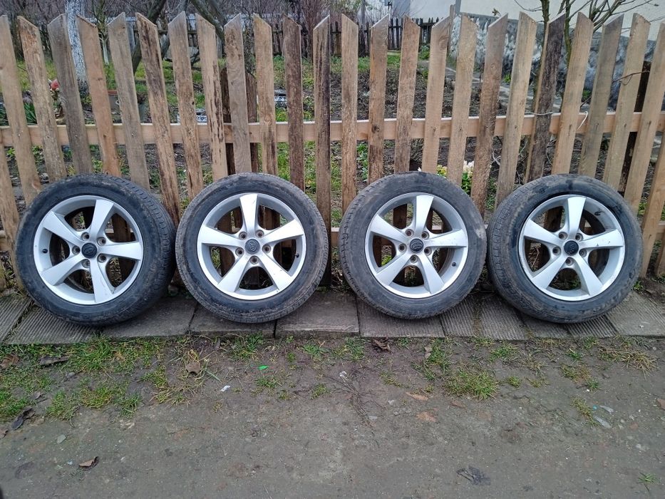 Продам титани разом з резиною 205/55R 16