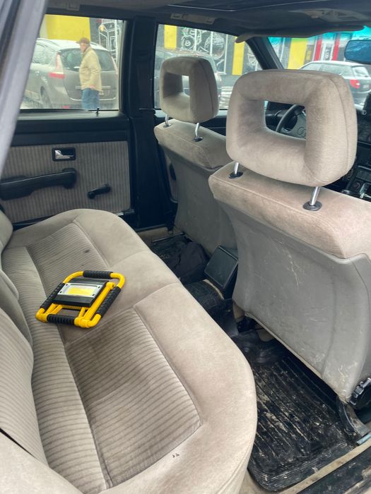 Audi100c3 торг присутній