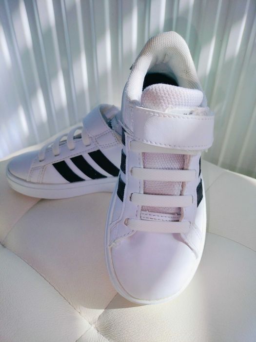 Sprzedam używane buty Adidas roz 28