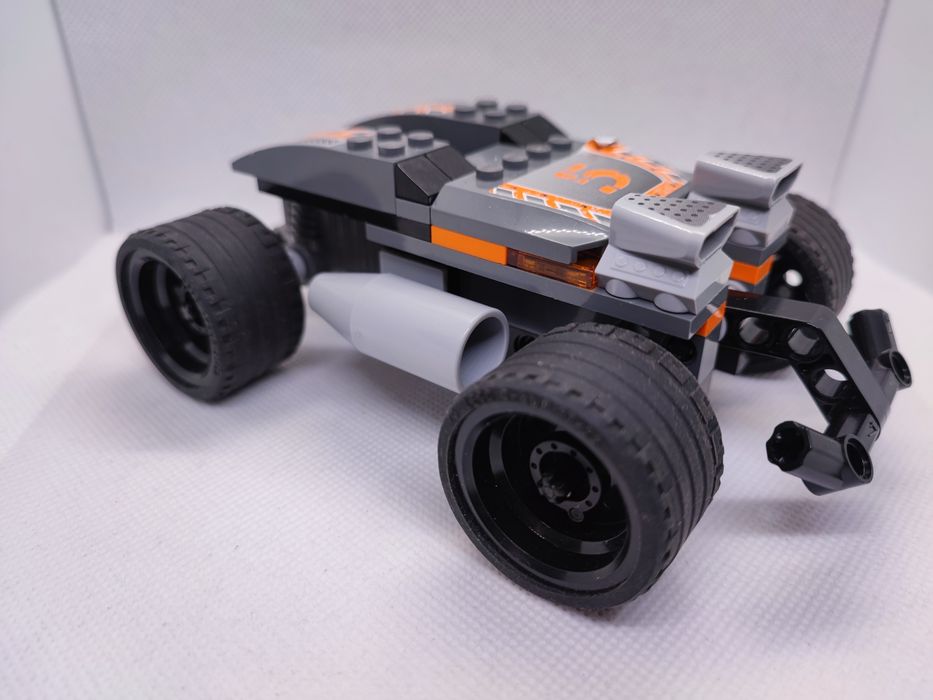 LEGO® 8137 Racers - Booster Beast + 8141 Racers - Off Road Power