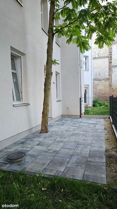 Mieszkanie 2 pokojowe z tarasem i ogrodkiem