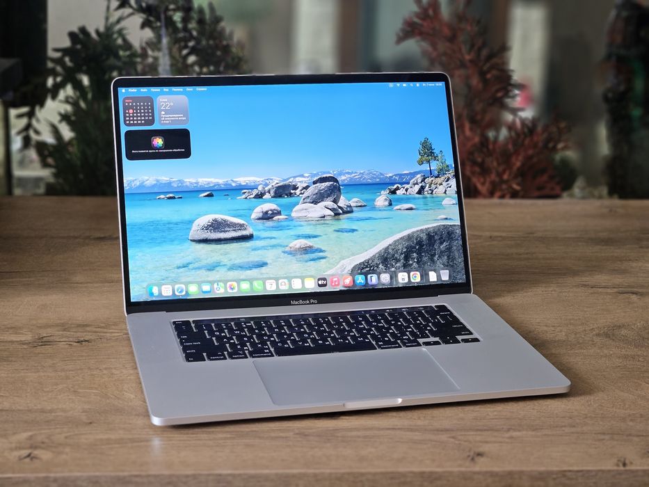Macbook pro 16 2019 16gb 512gb