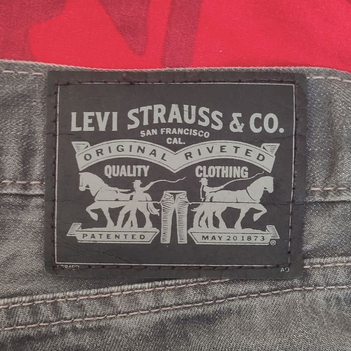Levis baggy jeans