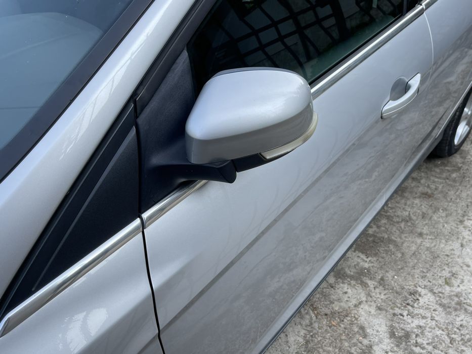 Форд Фокус Тітаніум