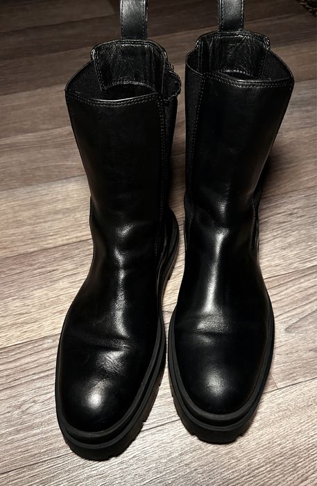 Челсі Zara шкіряні, 39 р