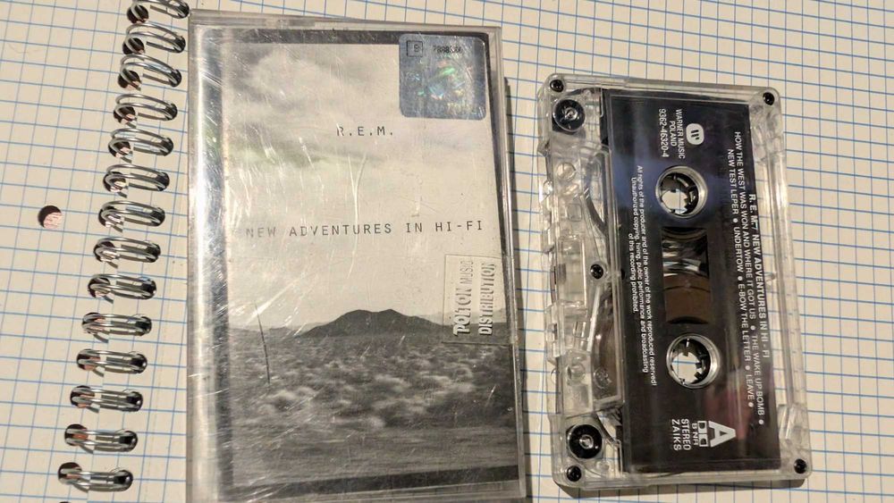 Kaseta REM New Adwentures In Hi-Fi