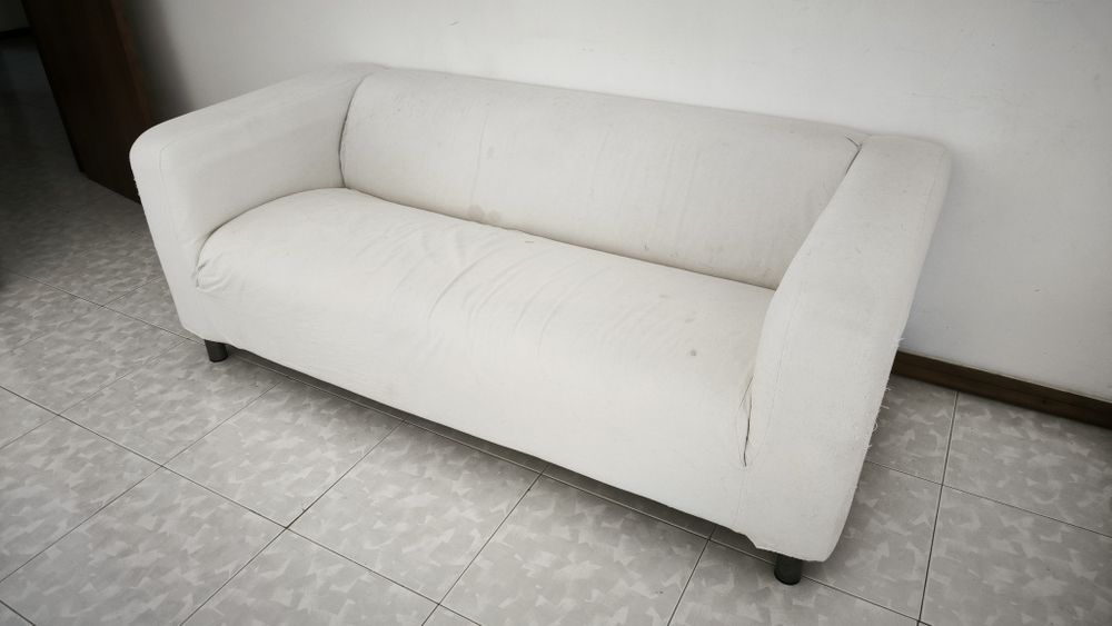 Sofá Klippan IKEA branco