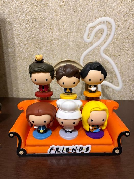 Друзі Диван Friends з McDonald's