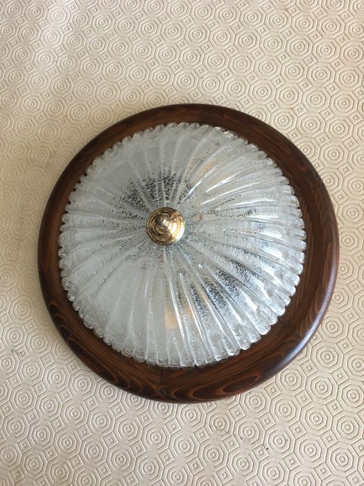 Plafonnier em vidro martelado