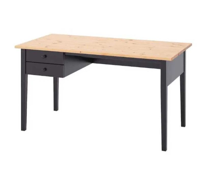 Secretária de escritório, ARKELSTORP IKEA