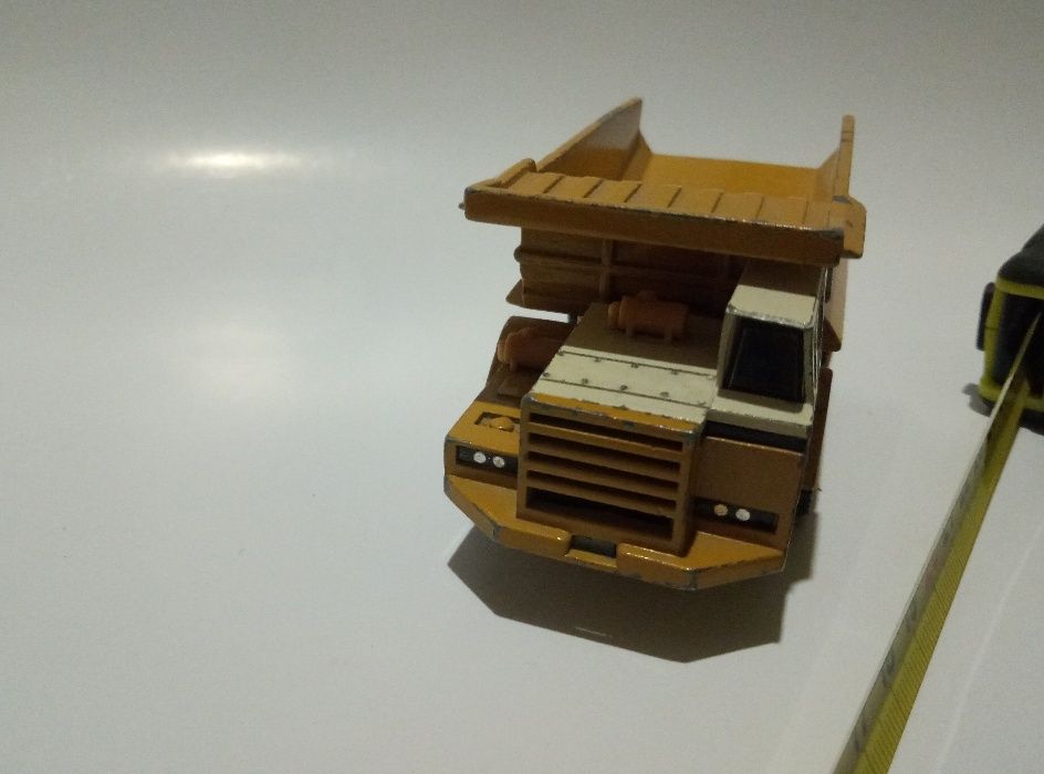 ERTL Dump Truck вантажівка