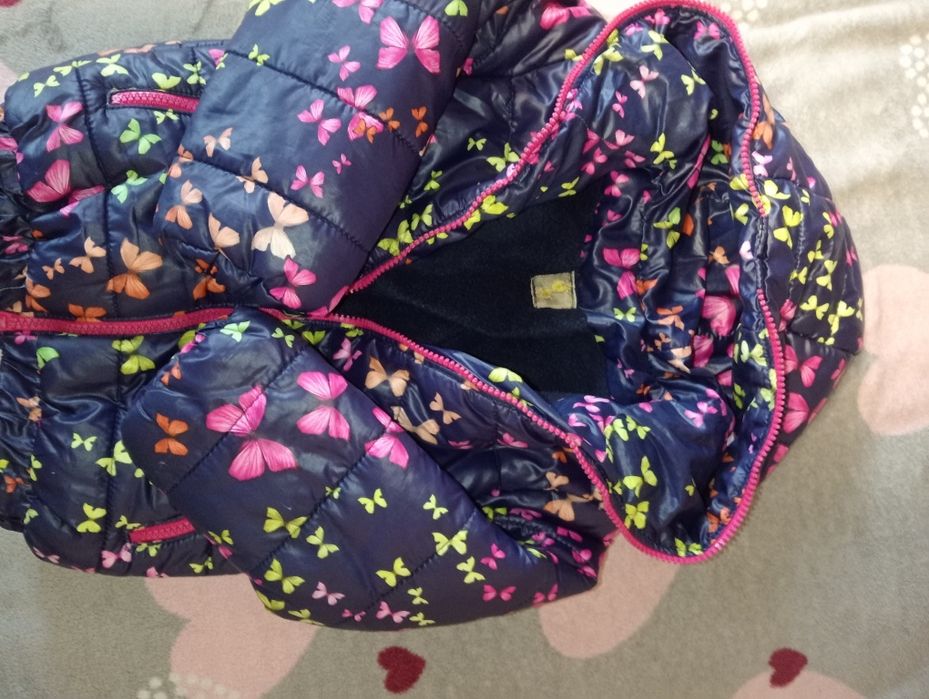 Курточка для дівчинки 3-4 роки