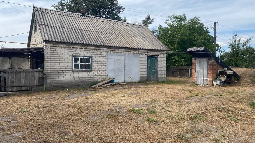 Продаж будинку в с. Рокитне