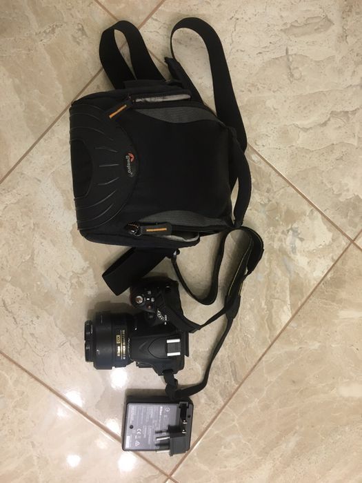 Продам Nikon D3200