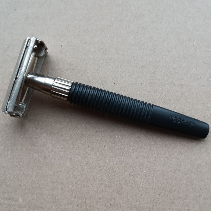 Станок для гоління