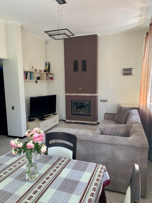 Здається будинок дуплекс (2 апартаменти ) в аренду на уикенды