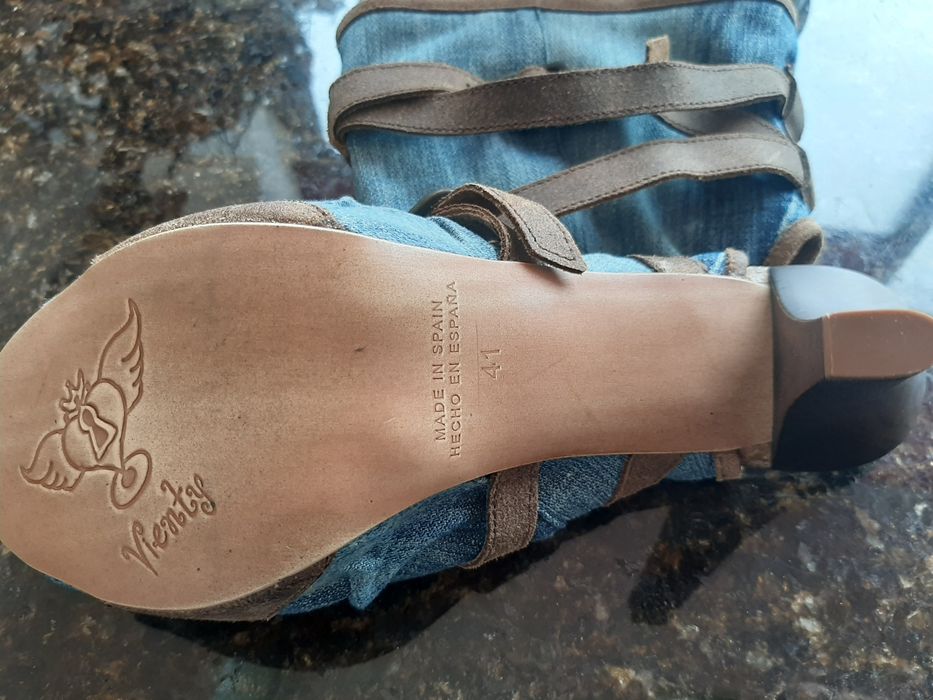 Botas mulher novas