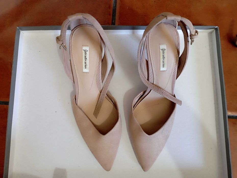 Sapatos senhora Stradivarius