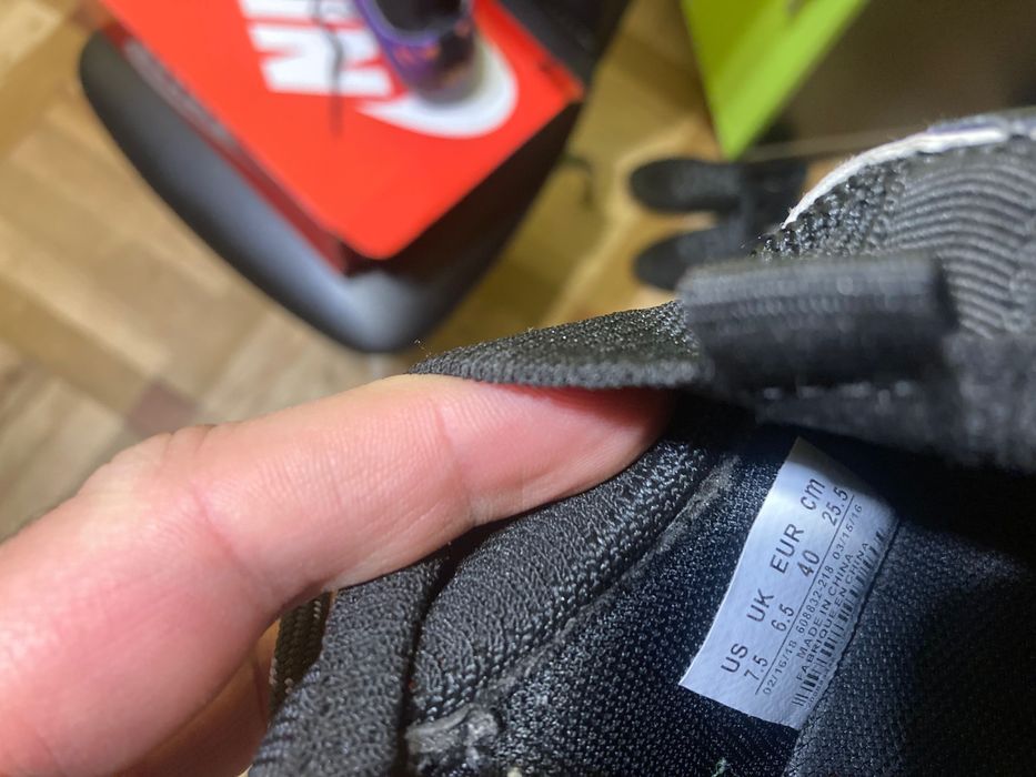 Сороконожки дитячі б/в Nike Adidas 39 розмір