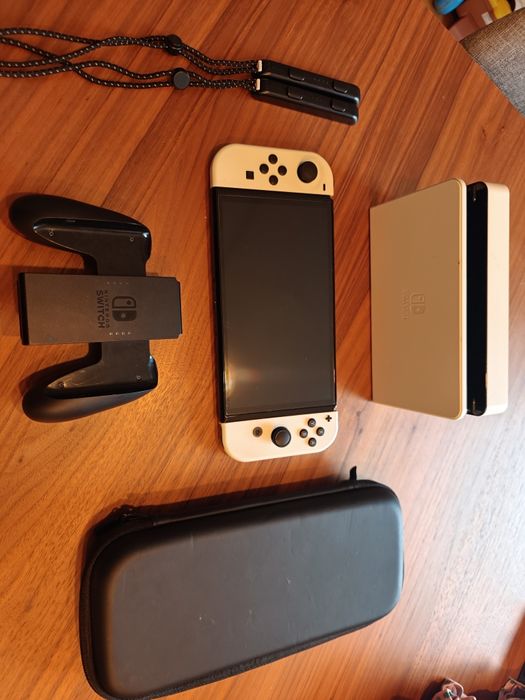 Switch oled desbloqueada 512Gb