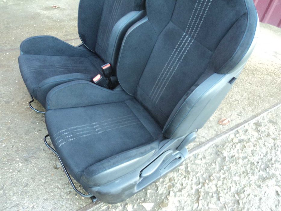 Renault Рено Меган 4 GT рекаро ковші шкіра алькантара сидіння мерс vw