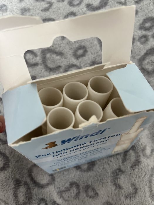 Ректальний катетер  для немовлят Безкоштовно