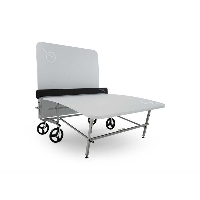 Mesa de teqball nova a cerca de metade do preço de mercado