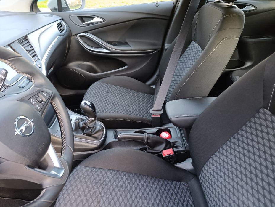 Опель Астра К 1.4 турбо