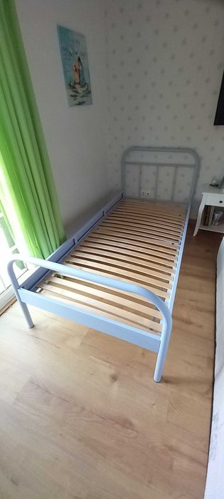 Cama de Criança em ótimo estado + Grátis Colcha e resguardo de colchão