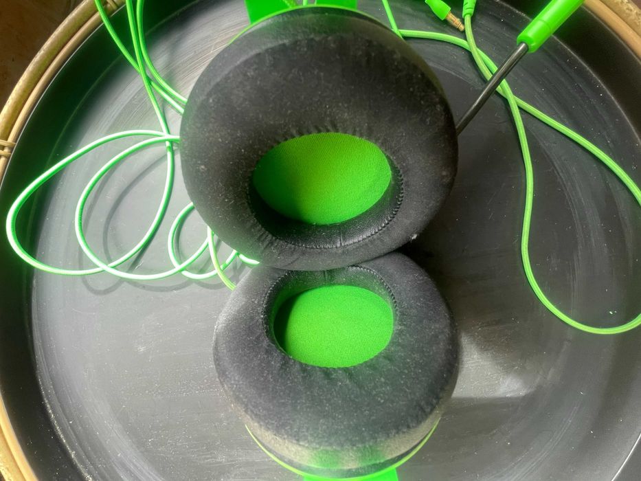 AUSCULTADORES DE JOGO COM MICROFONE - GAMING HEADSET