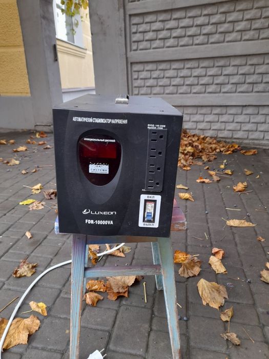 Понижуючий трансформатор 220v на 110v потужність 4 кВ