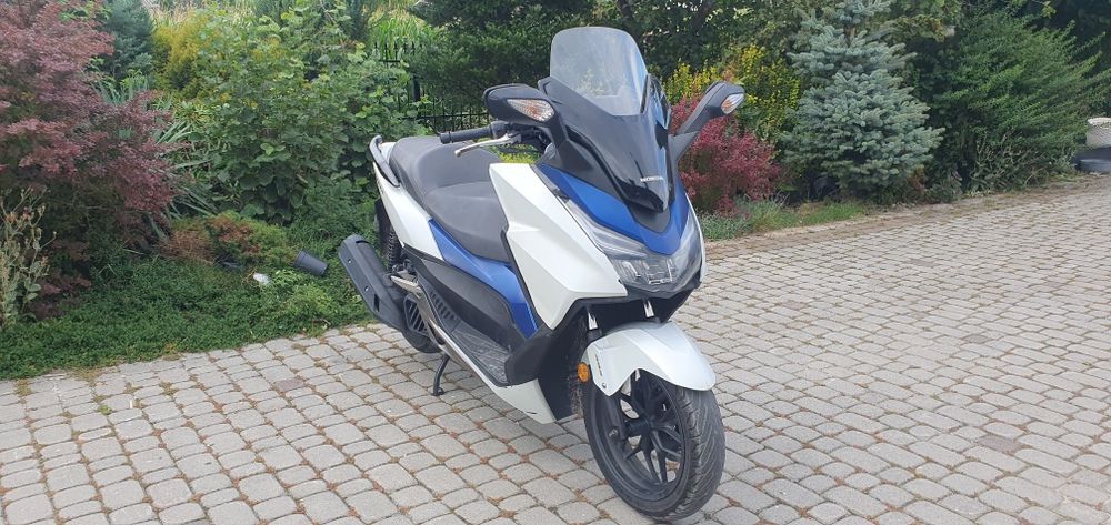 Honda forza 125 ABS,  Led
