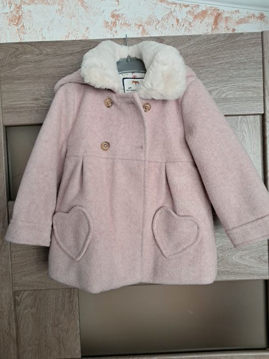 Пальто/ куртка/ верхній одяг для дівчинки