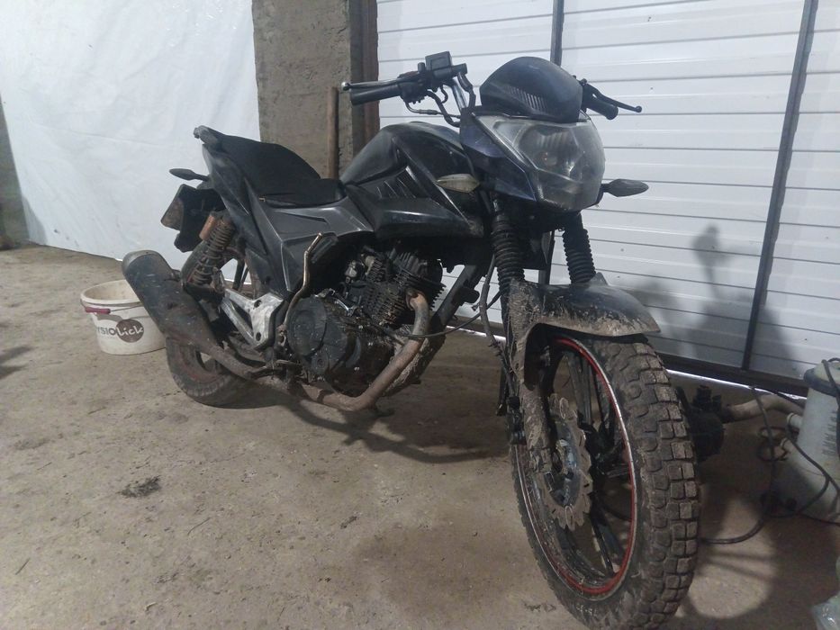 Продам сітіар 200