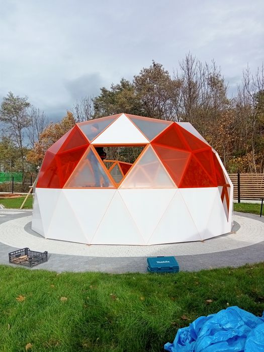 Kopuła geodezyjna 35 m² | Konstrukcja drewniana | Szklarnia | Zadaszenie basenu | Kawiarnia