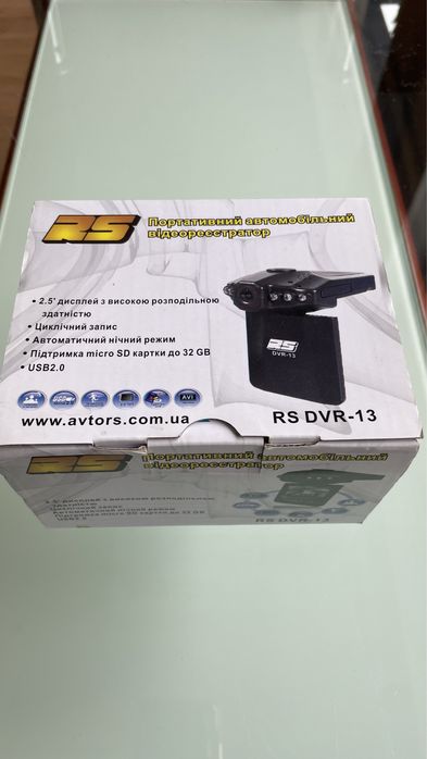 автомобільний відеореєстратор RS DVR -13