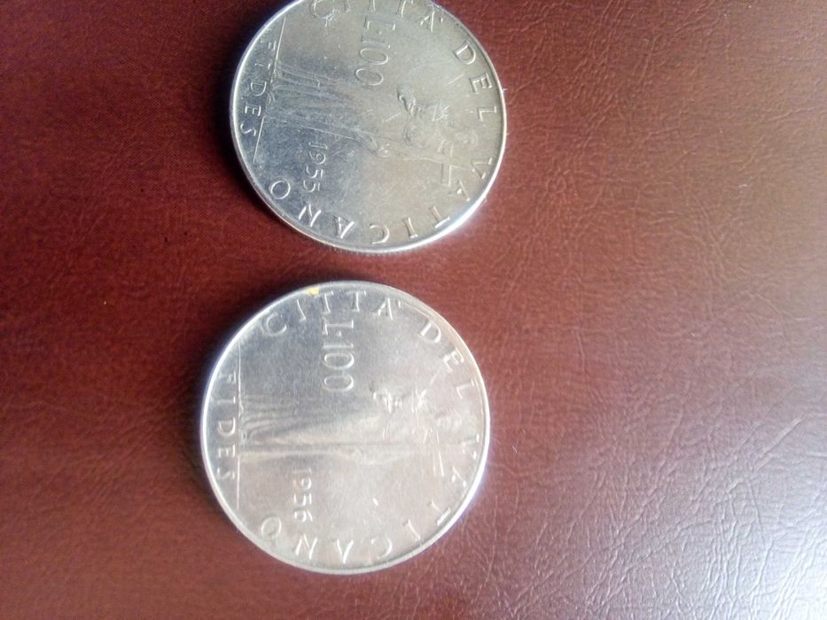 2 moedas italianas 100 liras dos anos 1955/1956