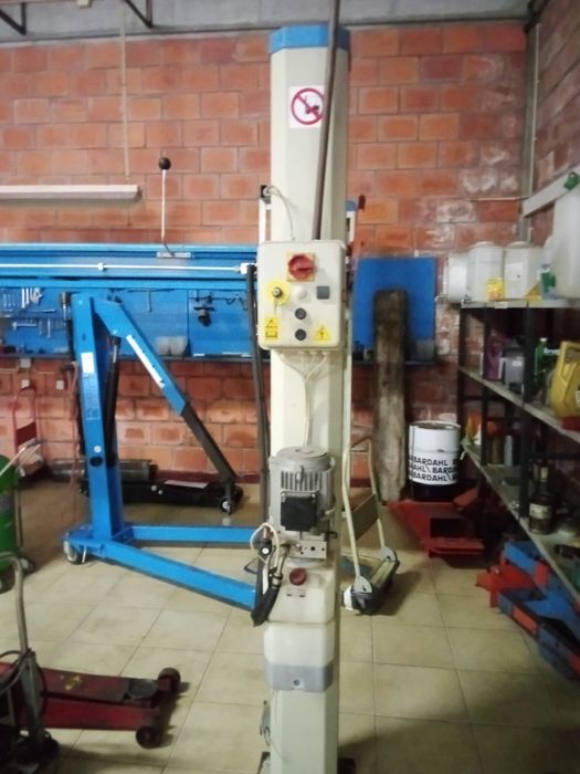 Elevador automóvel64752322586626126