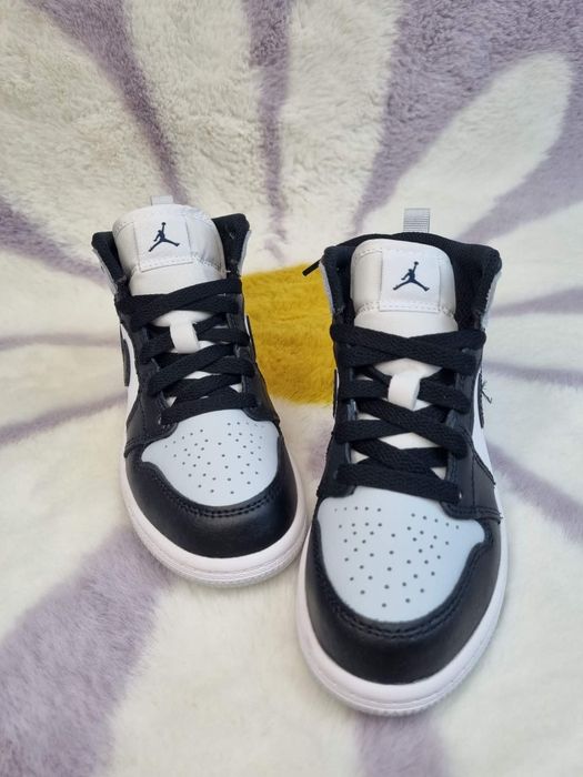 Buty Nike Jordan 1 Mid