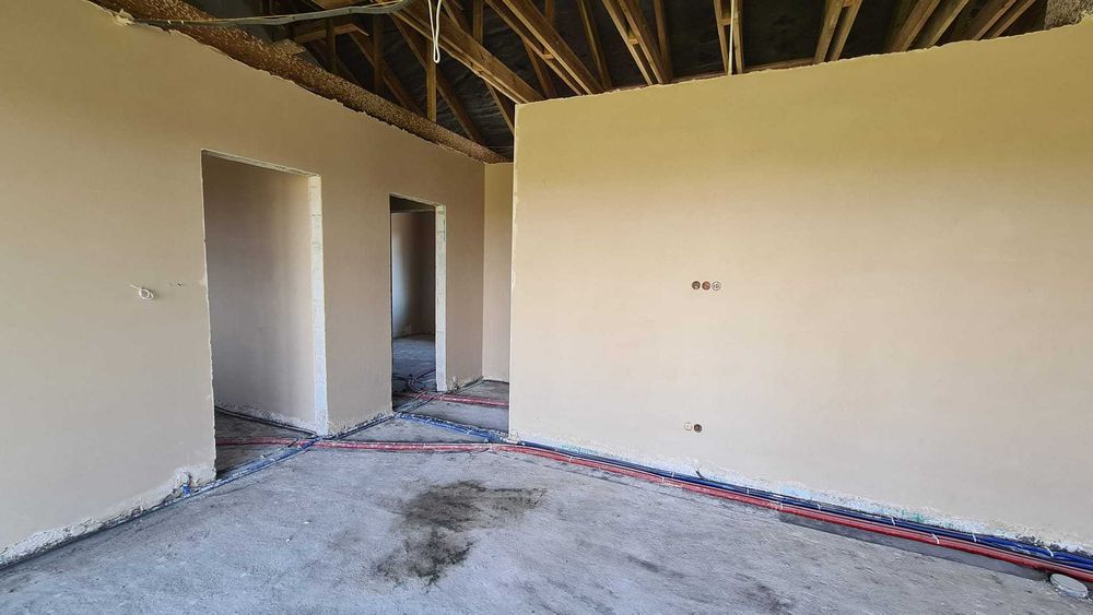 Usługi Tynkarskie: Tynki gipsowe, cementowo-wapienne, zewnętrzne