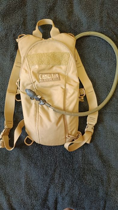 Гідратор camelback