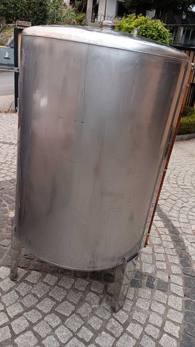 Cuba de vinho inox 550L