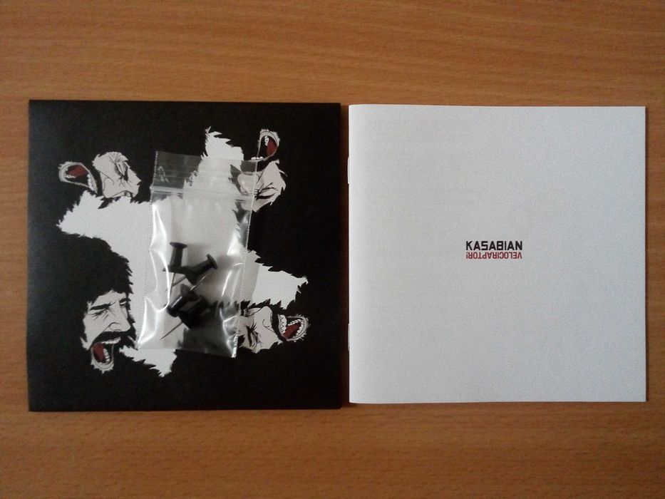 KASABIAN - Velociraptor! CD+DVD Box Set Collector's Edition RARO