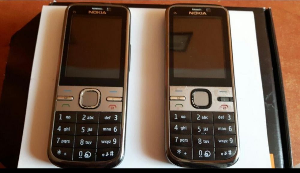 Nokia C5, 3.2 Mpix. Stan zadbany.Dla Seniorów